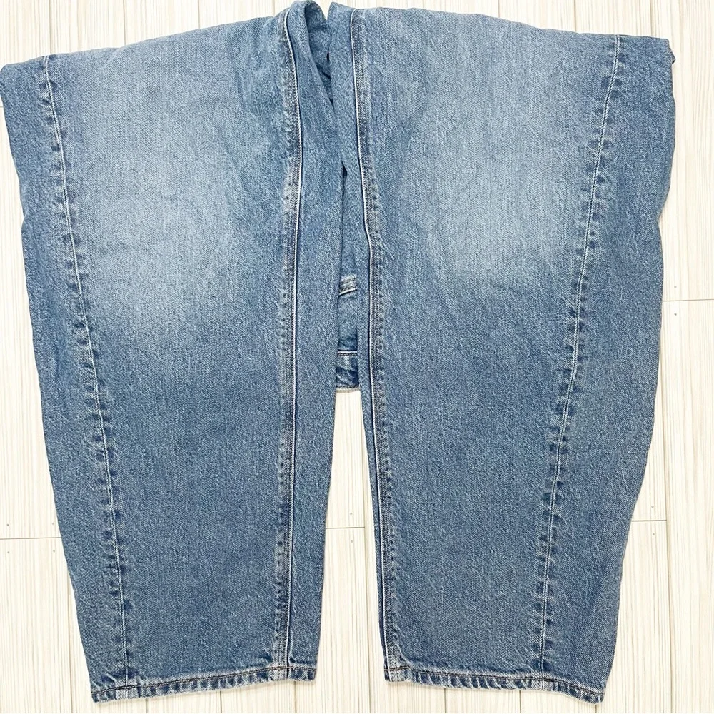 American Eagle Outfitters Women's Barrel Jeans - Picture 3 of 10